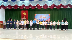 LĐLĐ tỉnh tổ chức Chương trình “Tết Sum vầy - Xuân chia sẻ” năm 2024 tại huyện Đức Linh